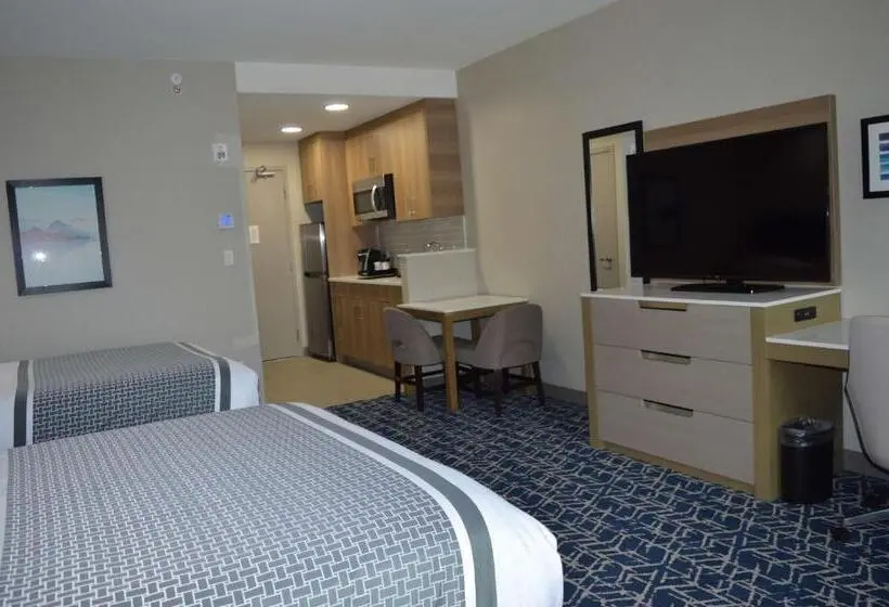 クイーンサイズベッドのスイートルーム, Best Western Premier Route 97 Vernon