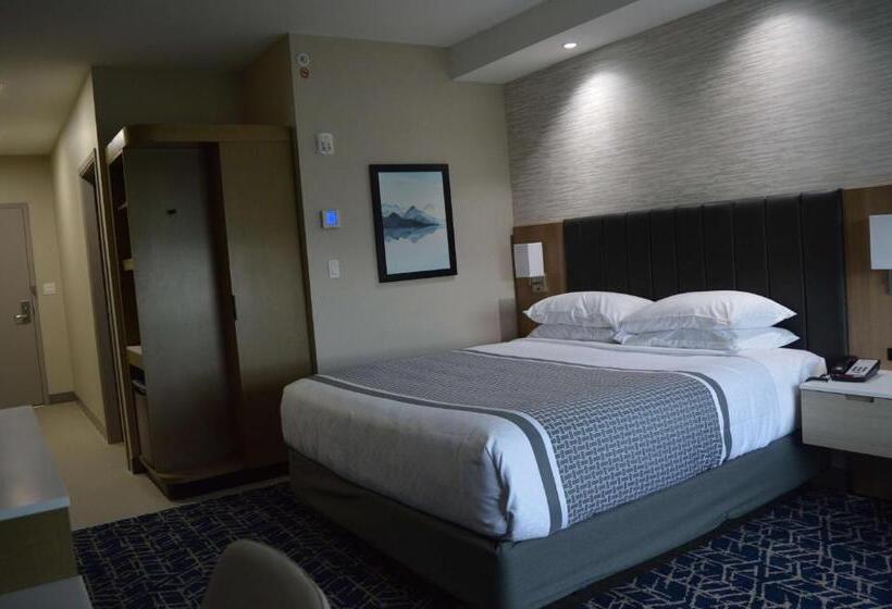 适合残疾人士使用的带超级大床的标准间, Best Western Premier Route 97 Vernon