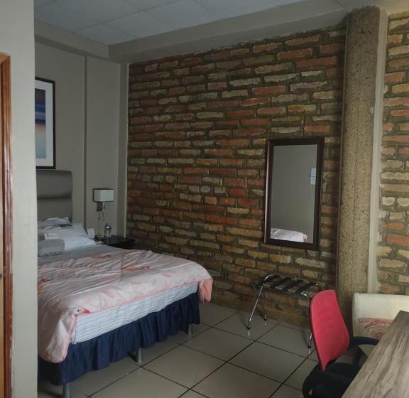 اتاق استاندارد, El Campanario