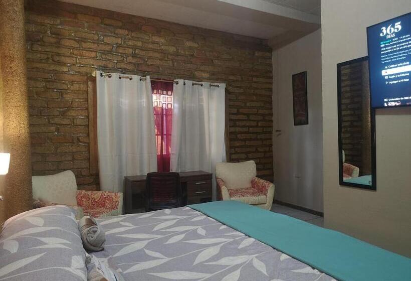 اتاق استاندارد, El Campanario