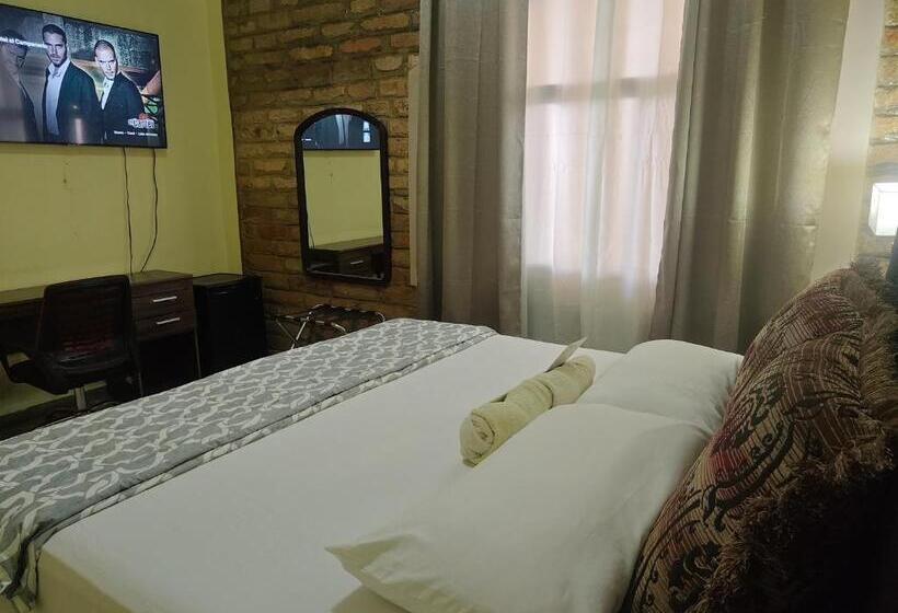 سوییت, El Campanario