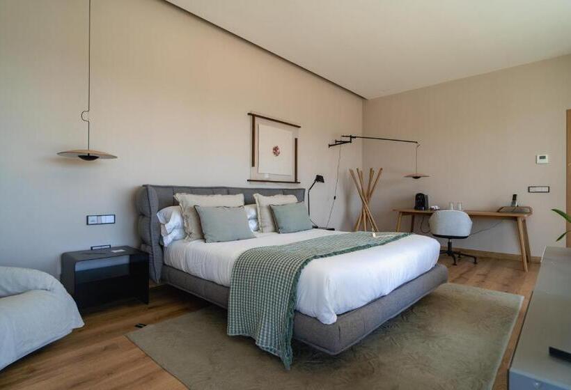 سوییت اجرایی, Es Desconecta2