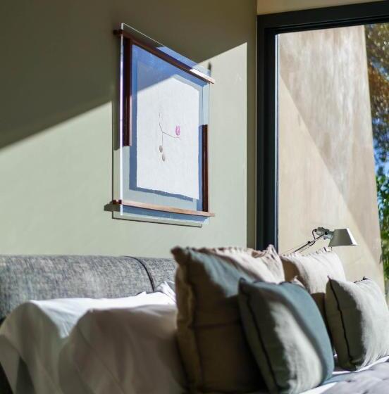 سوییت, Es Desconecta2