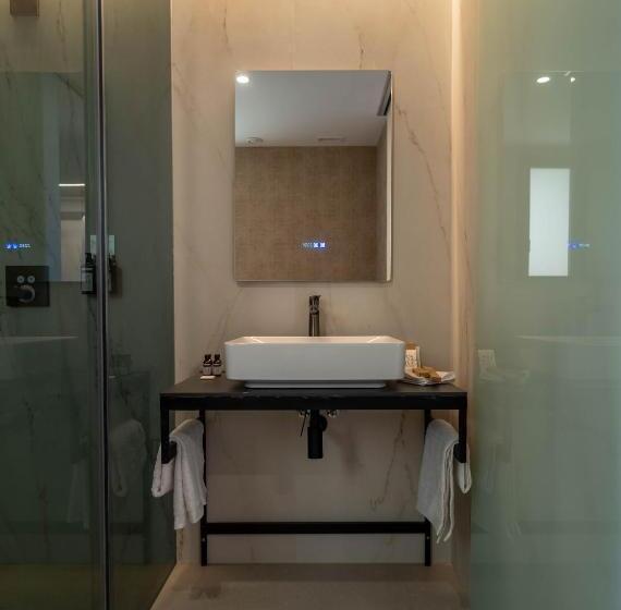 سوییت, Es Desconecta2