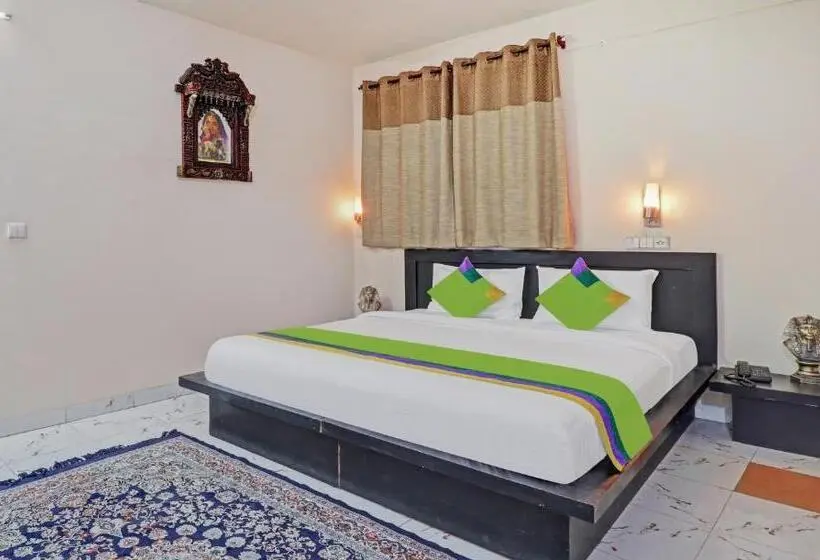 Superior Room, Vikrant