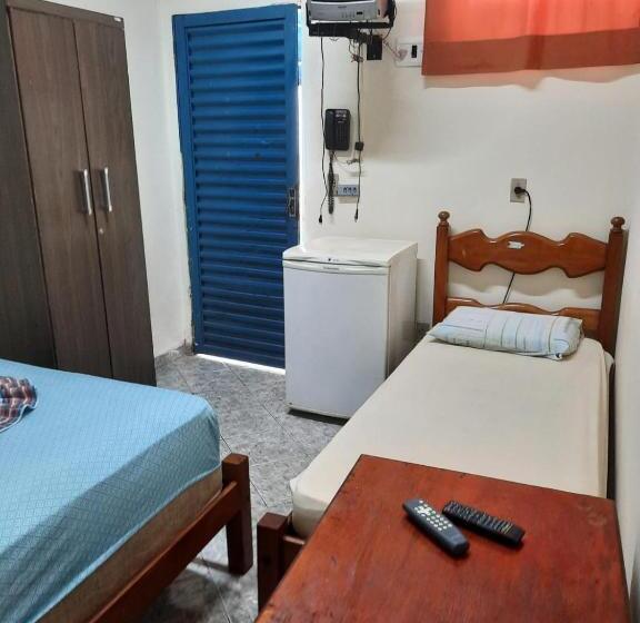 غرفة أساسية ثلاثية, Tropical