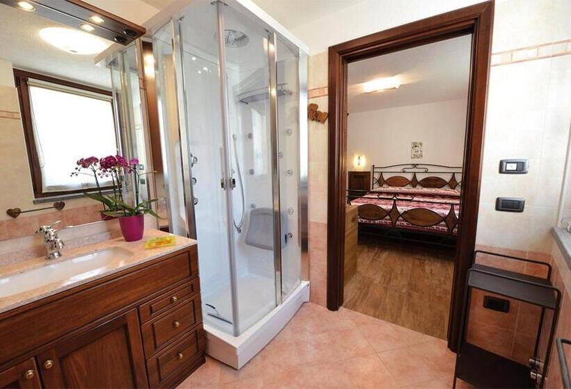 اتاق استاندارد چهار تخته, Maison Du Passage