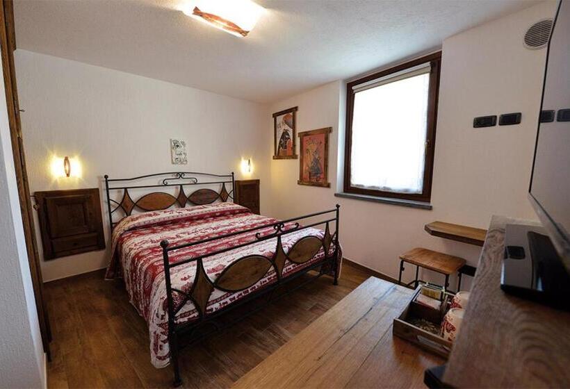 اتاق استاندارد چهار تخته, Maison Du Passage