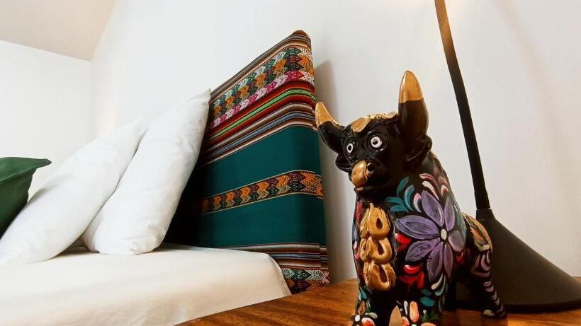 Superior Rum, 7th Wonder Apart Hotel Cusco