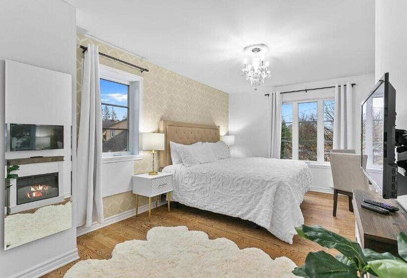 חדר דחוקס עם מיטת קינג, Le 900 Tremblant Inn Cafe And Bistro