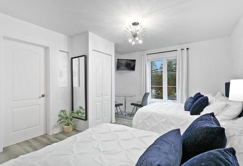 חדר דלוקס לארבעה, Le 900 Tremblant Inn Cafe And Bistro