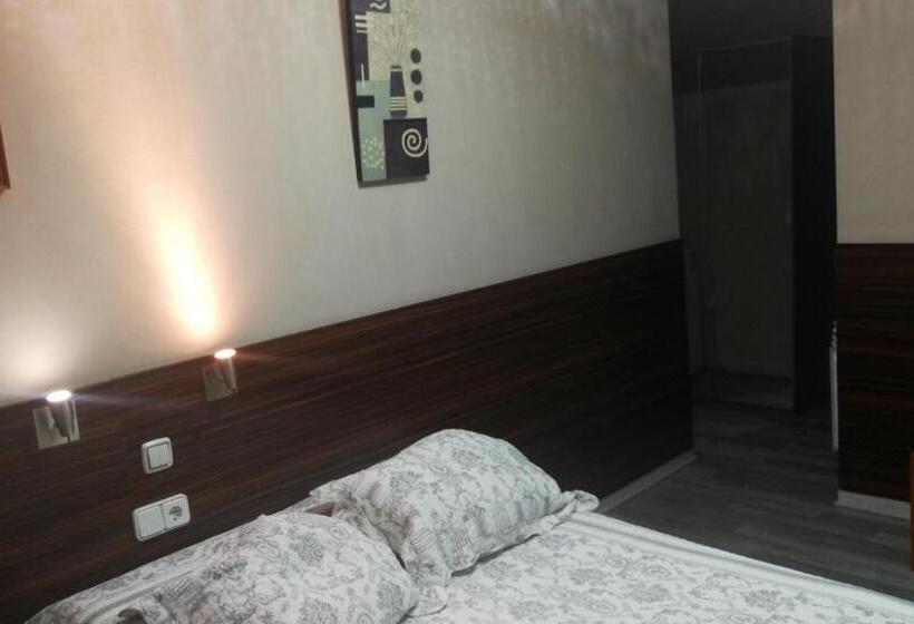 Номер Economy, Hostal Escarla