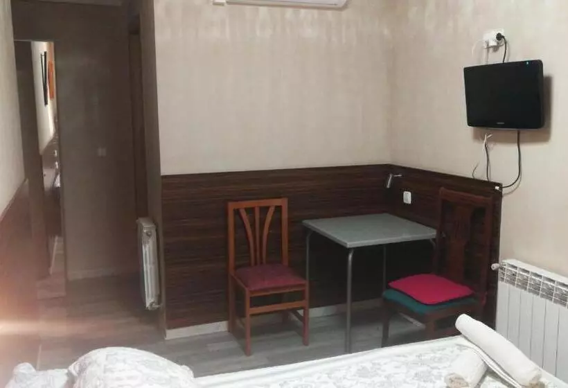 Economy-huone, Hostal Escarla
