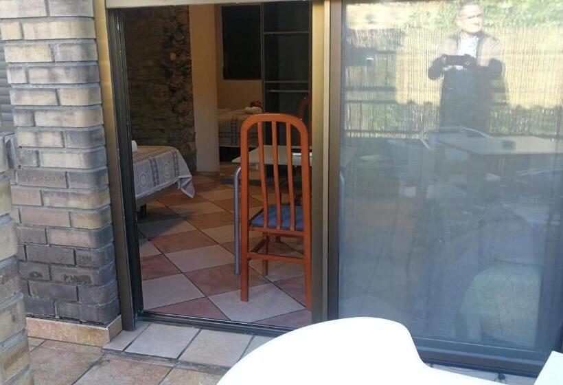 Номер Стандарт с Террасой, Hostal Escarla