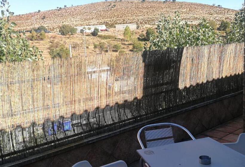 Номер Стандарт с Террасой, Hostal Escarla