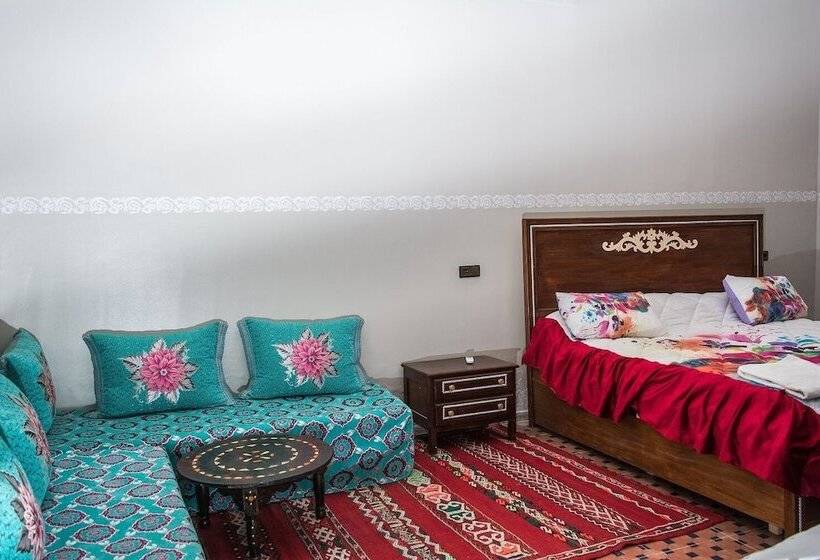 اتاق لوکس, Haven La Chance Desert