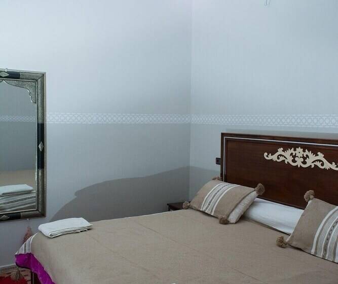 اتاق لوکس, Haven La Chance Desert