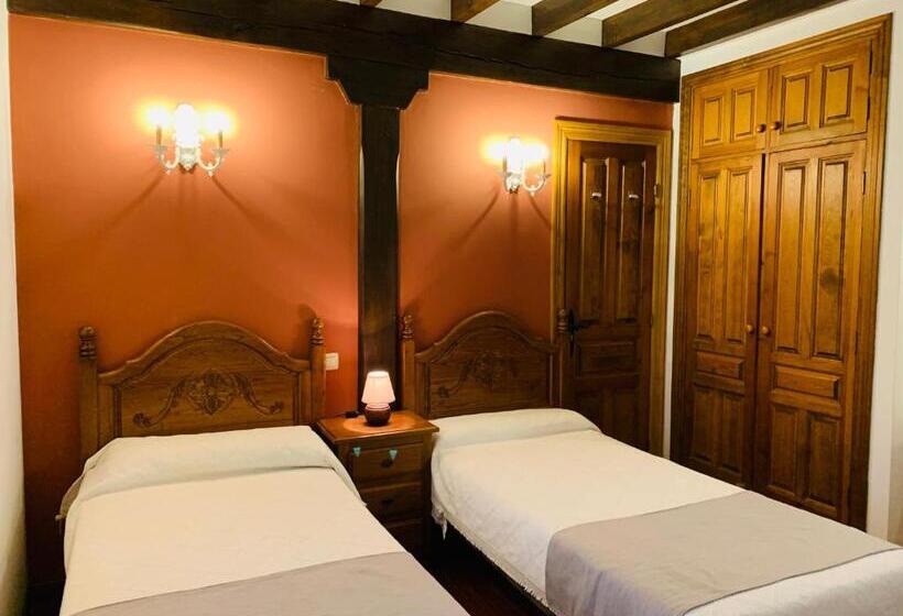 اتاق اکونومی, La Posada De Abanillas