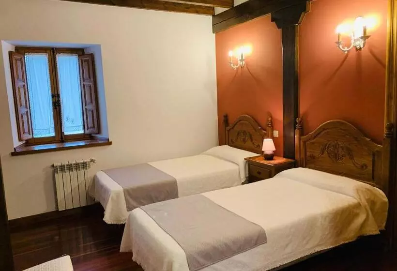 اتاق اکونومی, La Posada De Abanillas