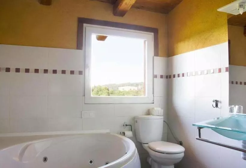 اتاق استاندارد با وان آب گرم, Xalet De Prades