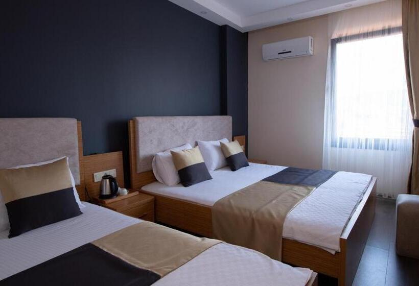 スタンダードルーム, Carpe Diem