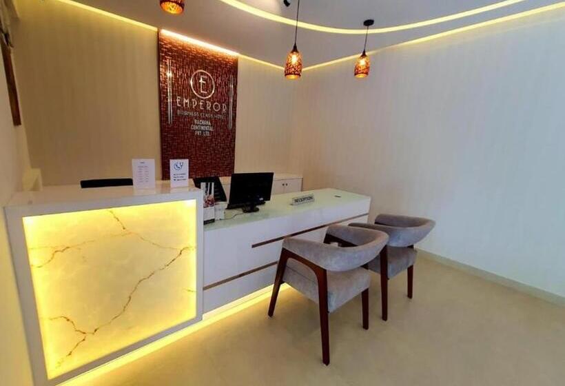 Люкс, Emperor Hotel Rachana Continental Pvt Ltd