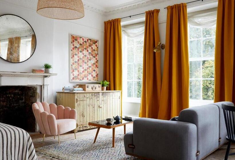 수피리어 스위트, Artist Residence Bristol