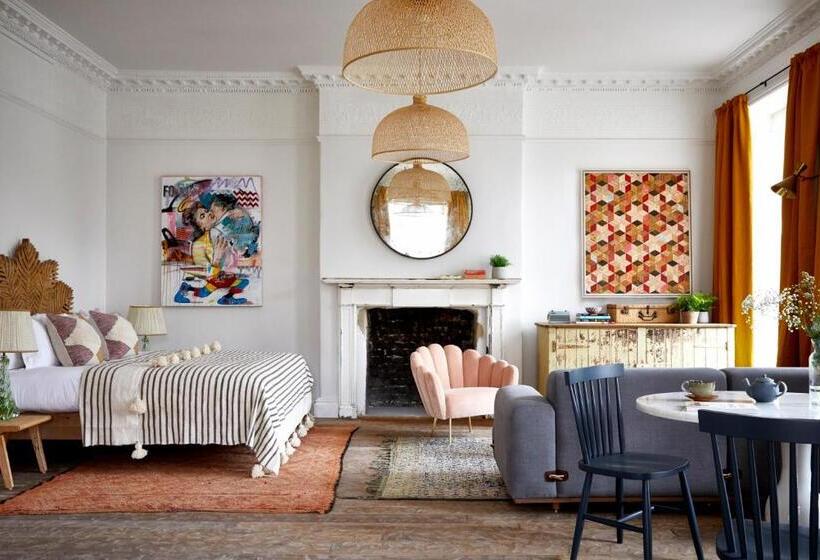 수피리어 스위트, Artist Residence Bristol