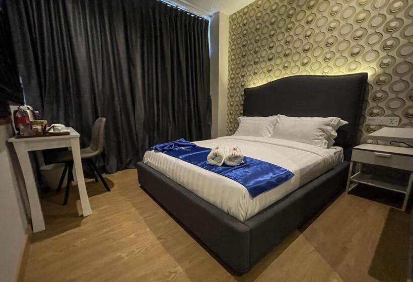 Номер Deluxe, Bmc