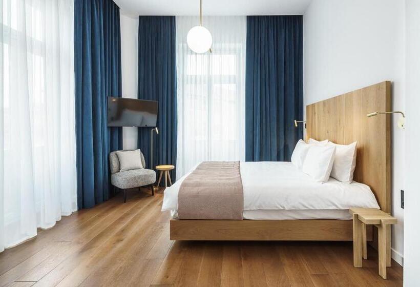 Люкс, Casa Popeea Boutique