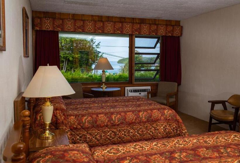 غرفة قياسية, Hillside Inn