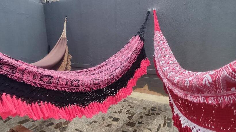 발코니가 있는 스위트, Pousada Casa Da Vovó   Sua Casa Pertinho Da Praia