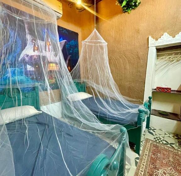 スタンダードルーム, نُزُل تُراثي شقْراء Heritage Guesthouse Shaqra