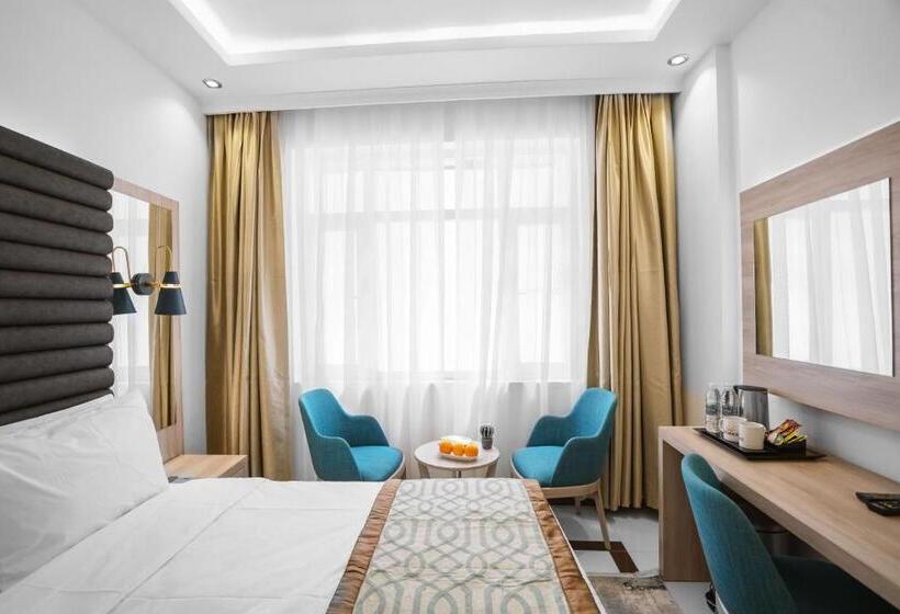 اتاق استاندارد, Noor Land