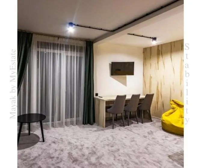 １ベッドルームのスーペリアアパートメント, Aparthotel Mayak Yablunytsia