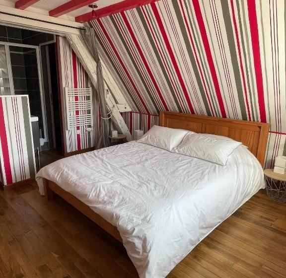 デラックスルーム, La Métairie