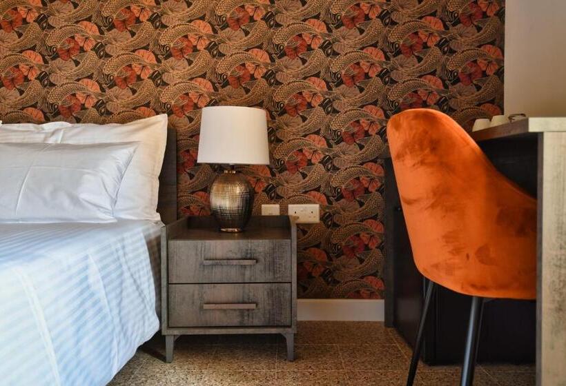 اتاق استاندارد, Xeuchia Accommodation