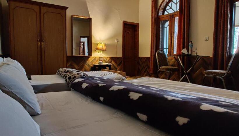 اتاق لوکس سه تخته, Duroyou Inn