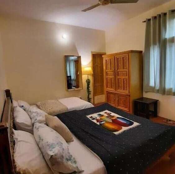 اتاق لوکس سه تخته, Duroyou Inn