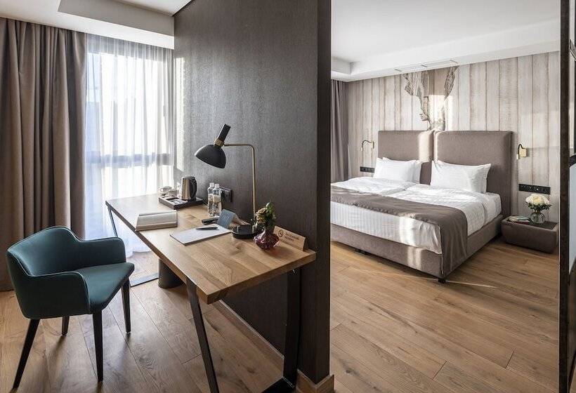 اتاق لوکس, Loft7