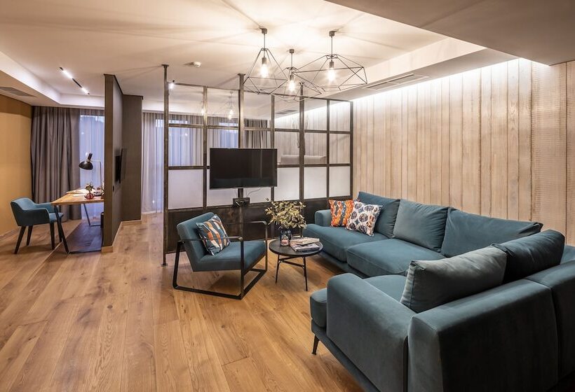 اتاق لوکس, Loft7