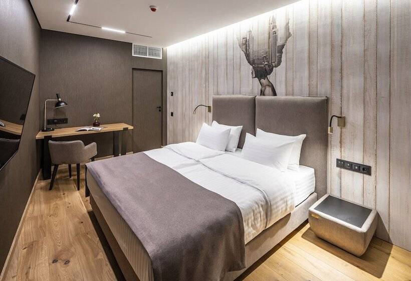 سوییت خانوادگی, Loft7