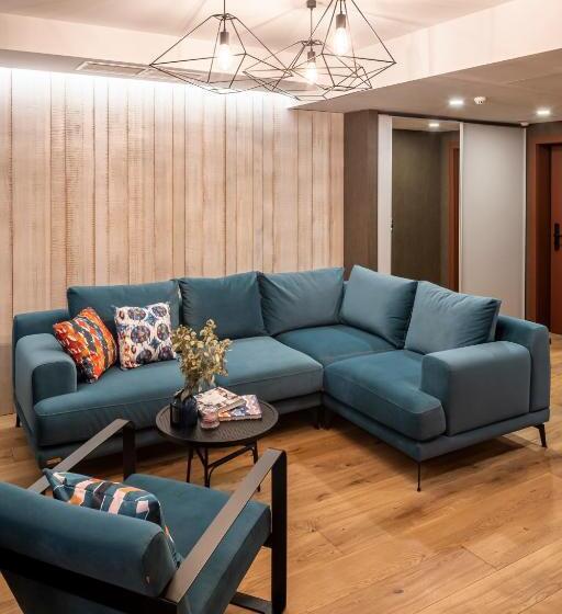 اتاق لوکس, Loft7