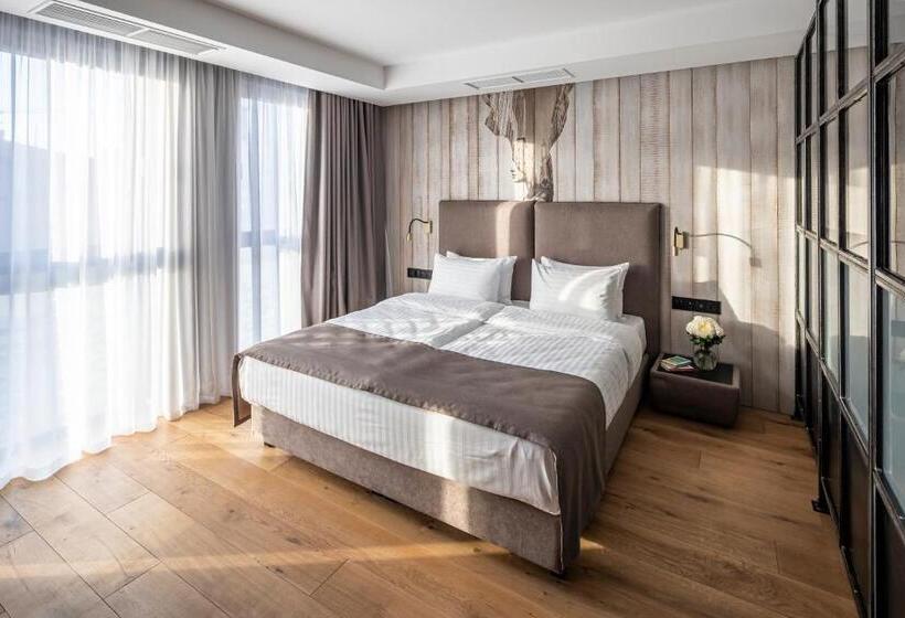 اتاق لوکس, Loft7