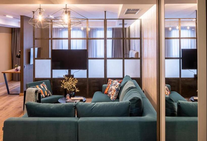 اتاق لوکس, Loft7