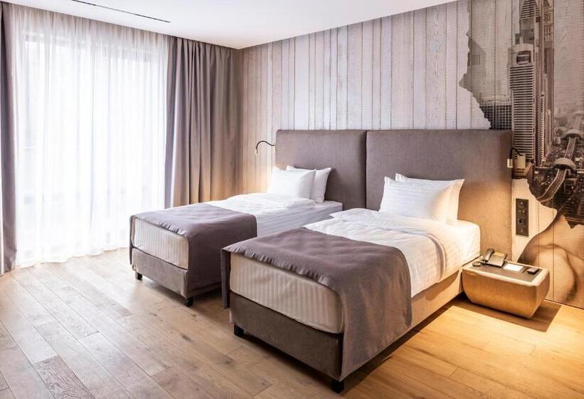 اتاق سوپریور, Loft7