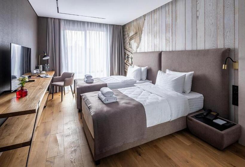 اتاق استاندارد, Loft7
