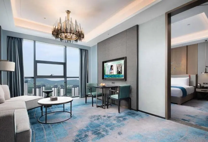 キングサイズベッドのデラックススイート, Wyndham Changzhou Liyang