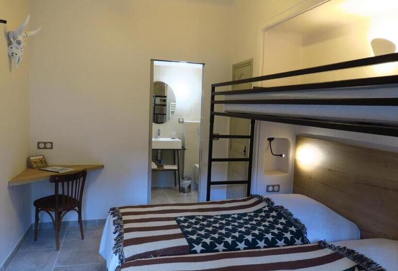 Номер Стандарт с Террасой, La Taverne De L Escuelle