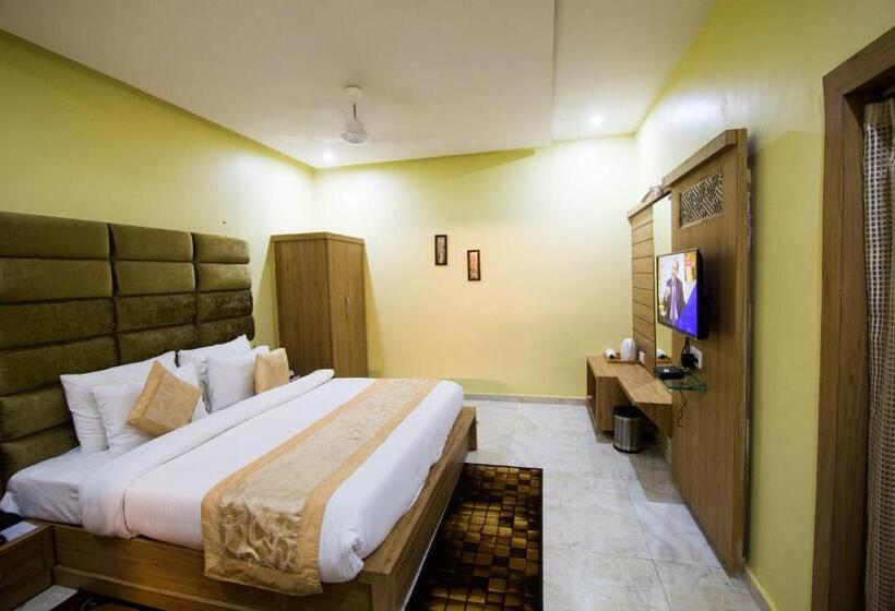 غرفة سوبيريور, The River Front Resort